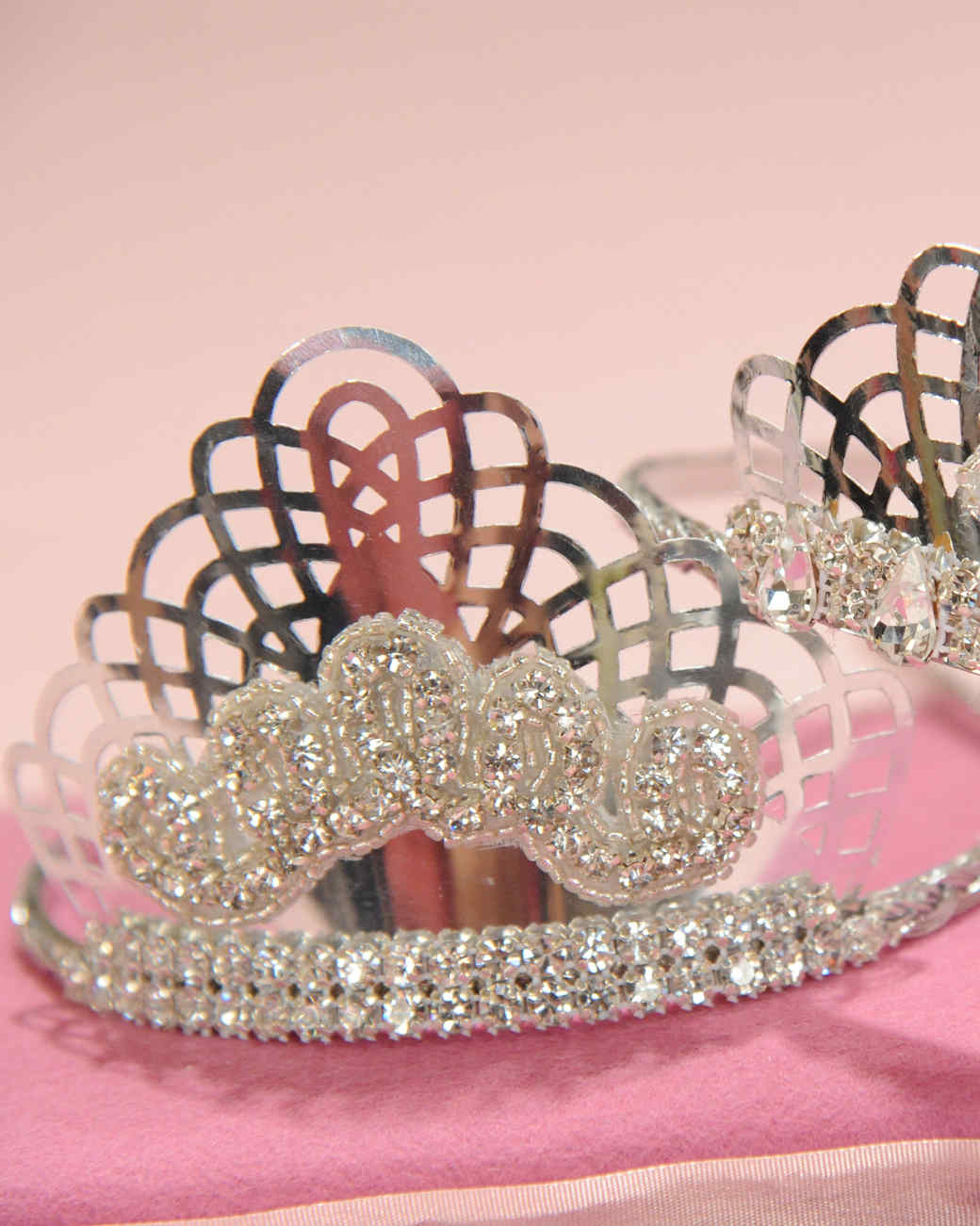 Handmade Tiara & Video Martha Stewart