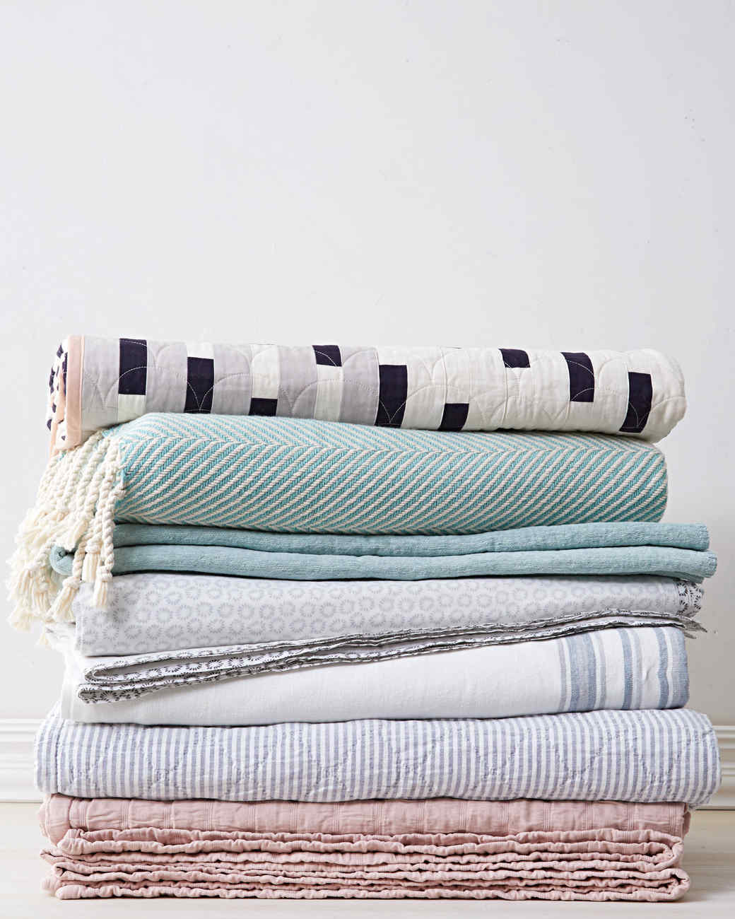 Sleep Better This Summer! 7 Steps to a Perfect, Easy, Breezy Bed