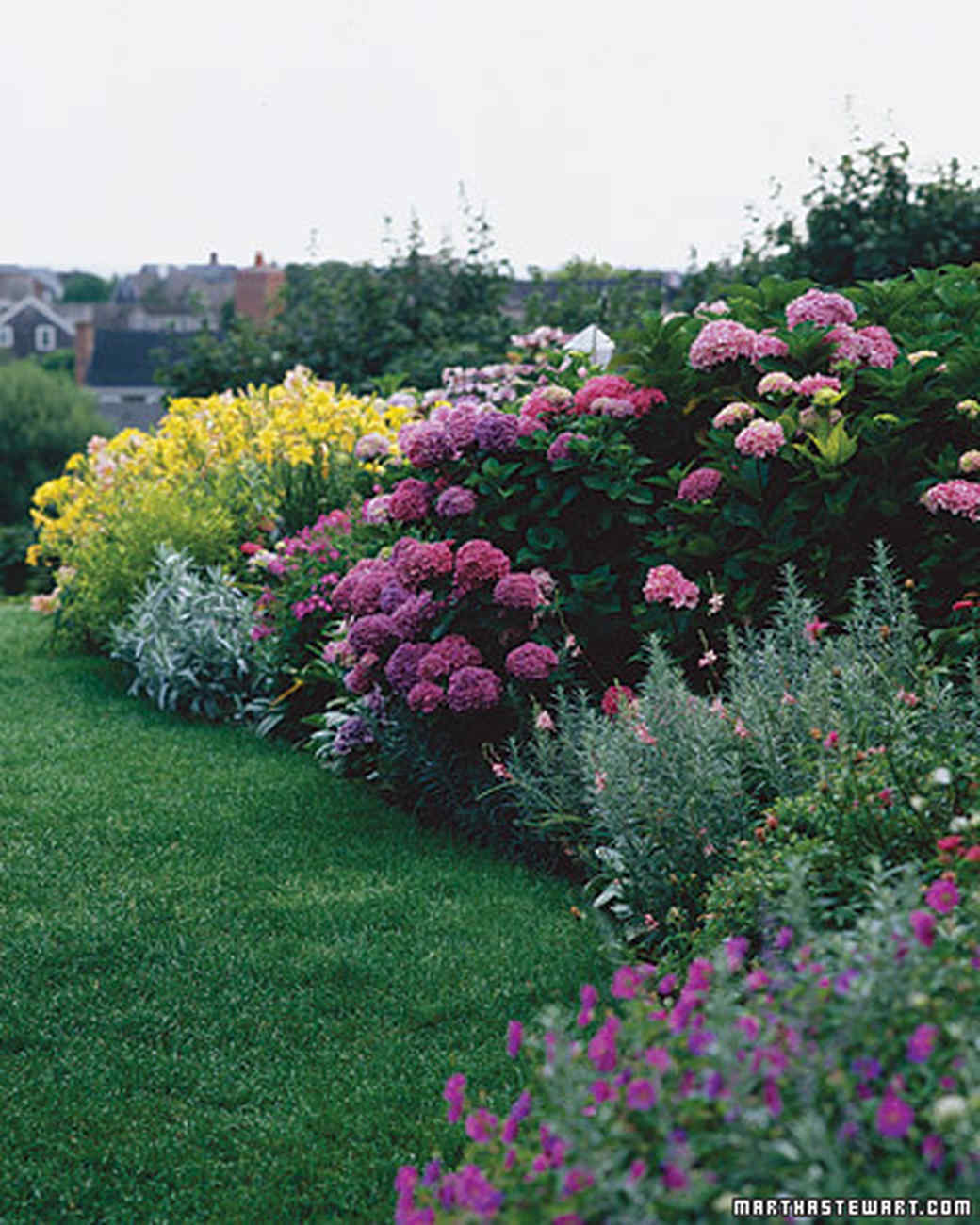 60 Great Ideas For The Garden | Martha Stewart