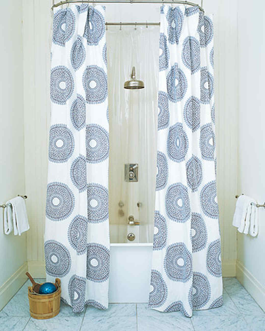 Home Tours Of Beautiful Bathrooms Martha