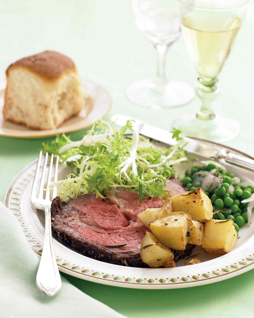 Traditional Roast Beef Dinner Menu 