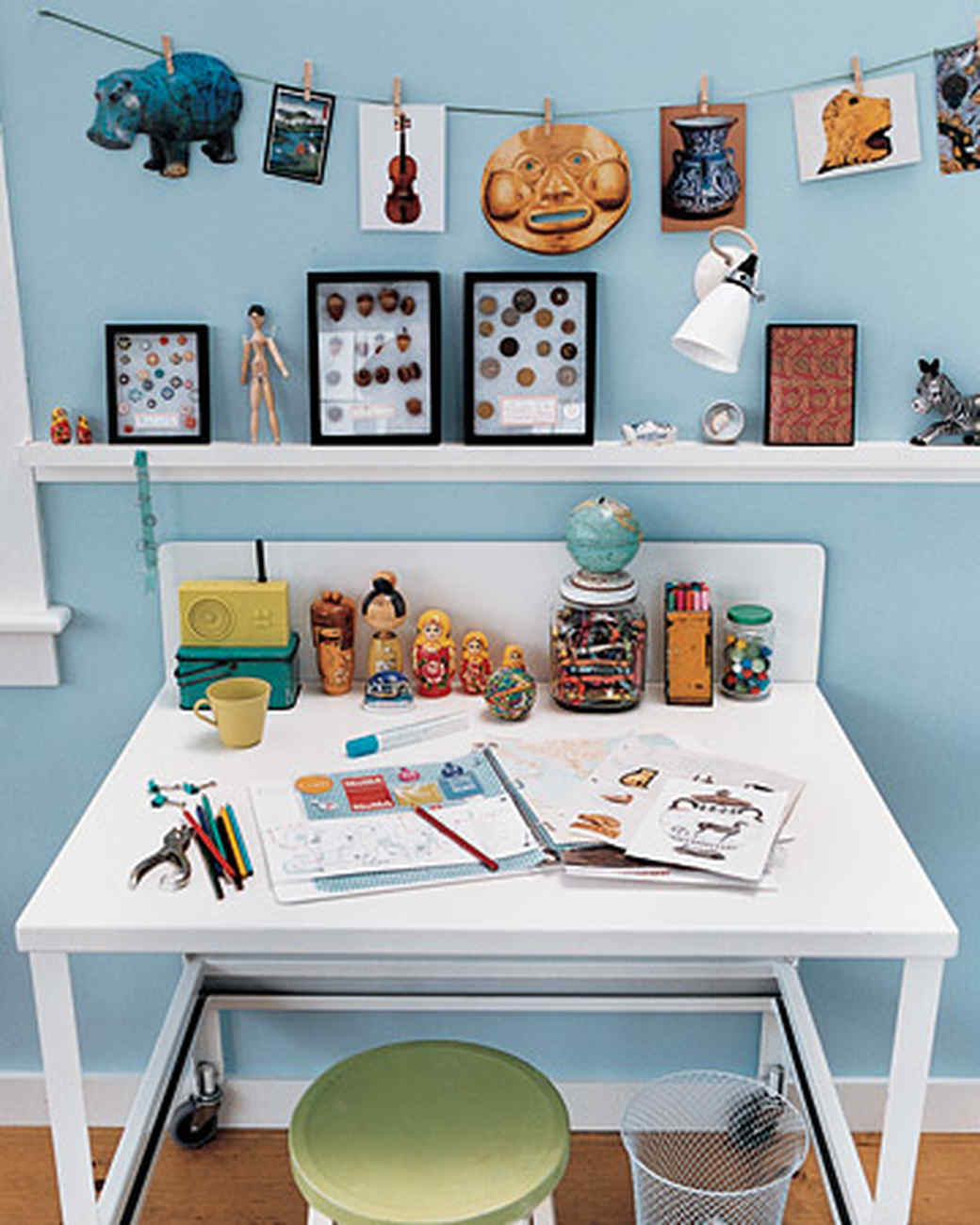kids room with desk