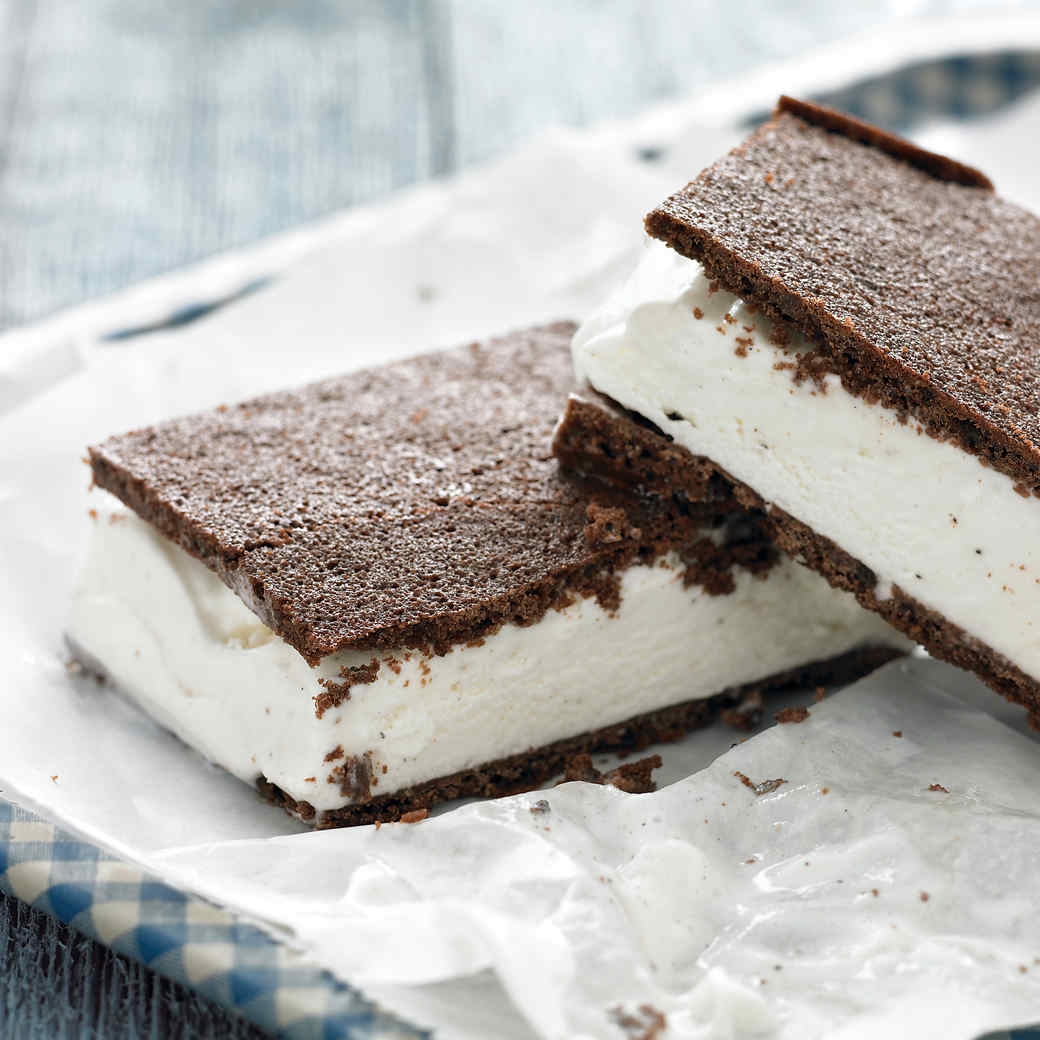 classic ice cream sandwiches