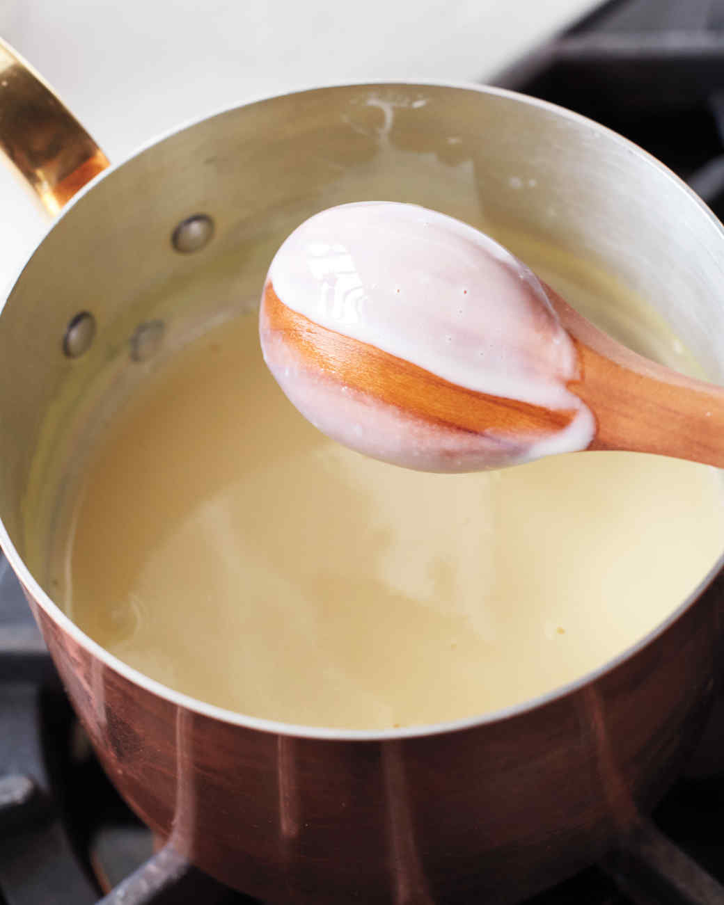 How to Make Eggnog, Our StepbyStep Guide (with Recipes!) Martha Stewart