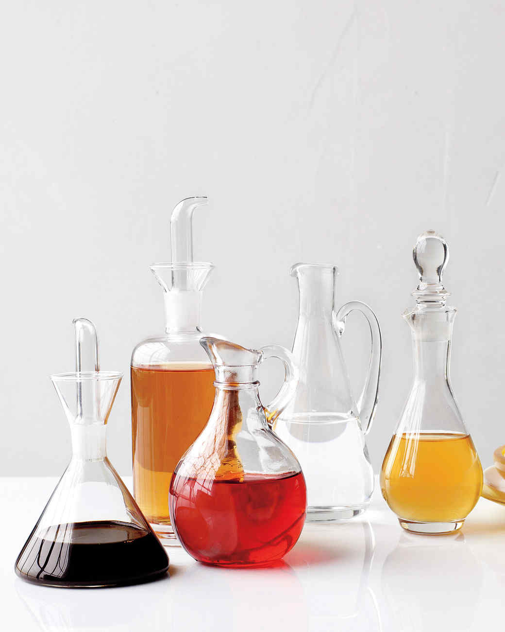 20 Unexpected Ways to Use Vinegar Around the House