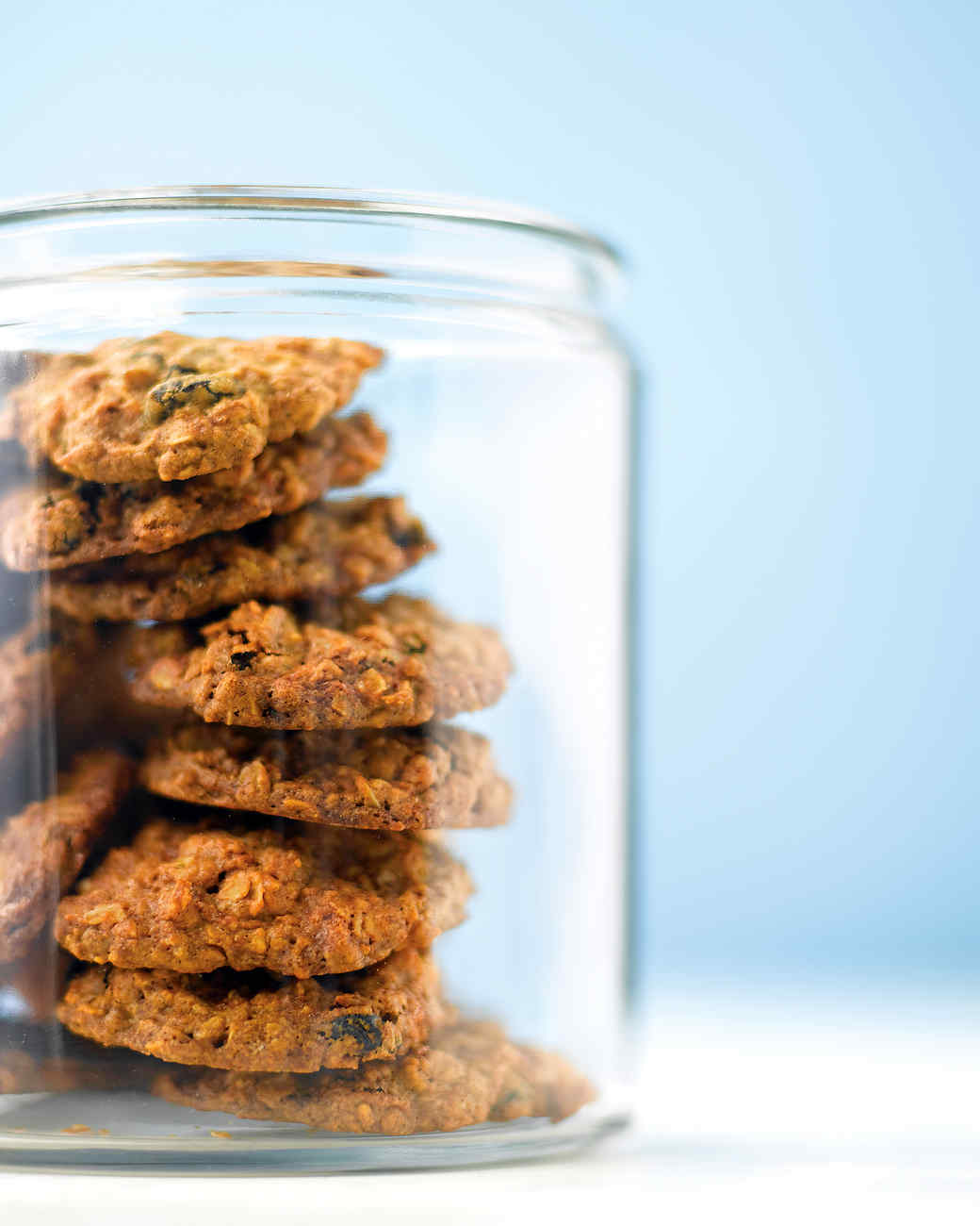Martha Stewart Oatmeal Chocolate Chip Raisin Cookies Martha Stewart Oatmeal Chocolate Chip Raisin Cookies