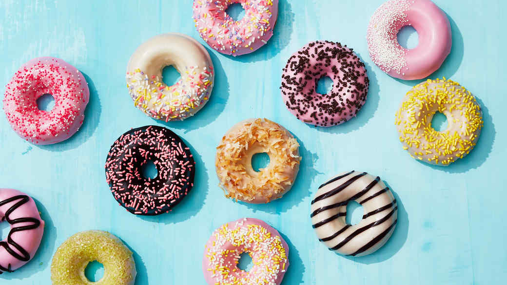 baked cake donuts