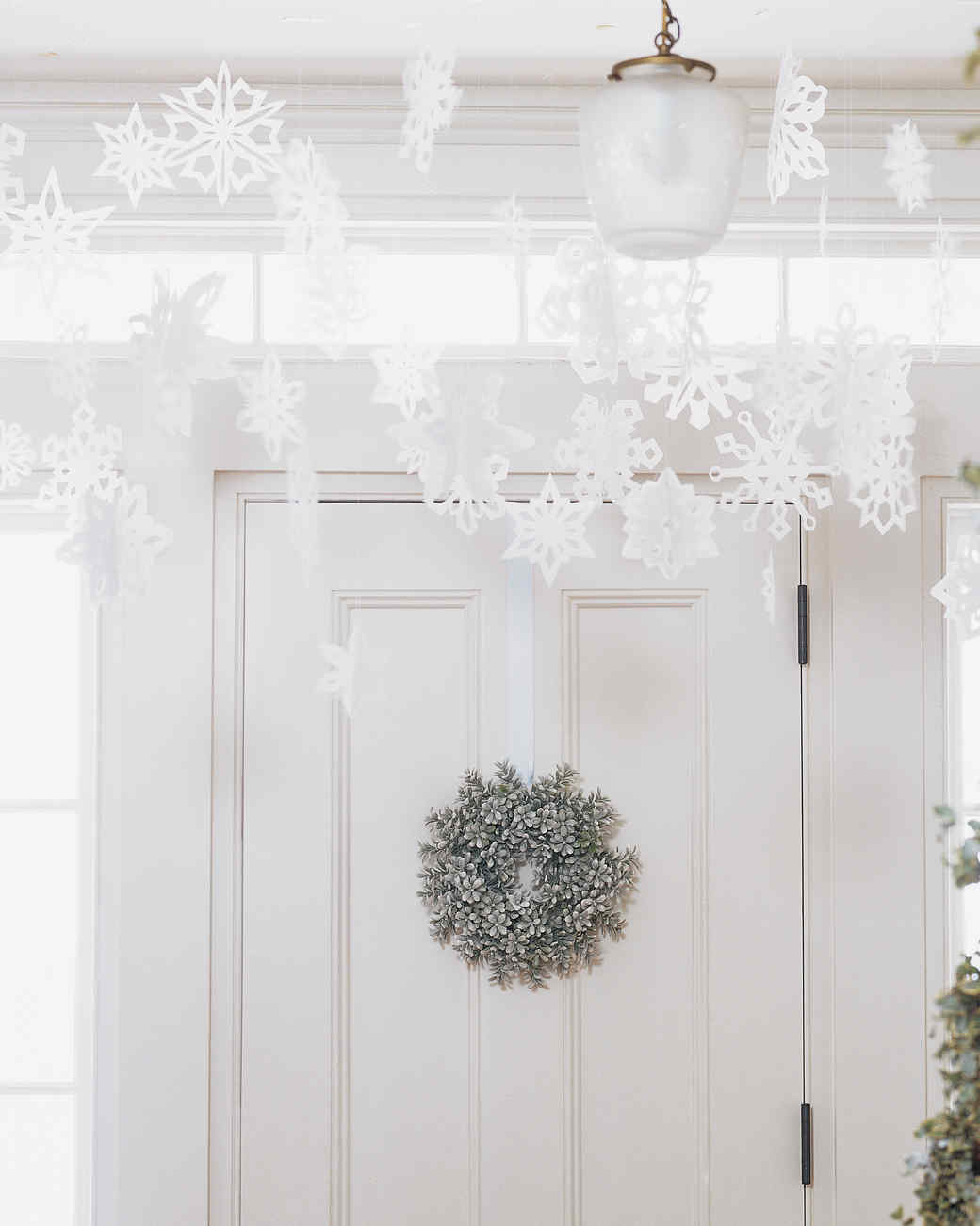 Our Prettiest Paper Snowflake Ideas Plus Free Templates Martha Hang A Blizzard From The Ceiling