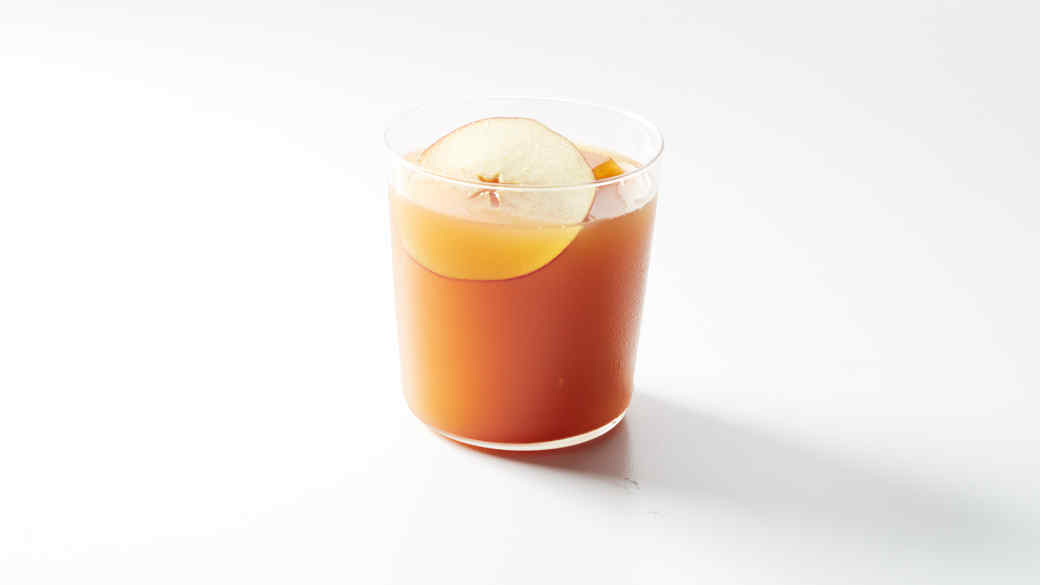 cider bourbon cocktail