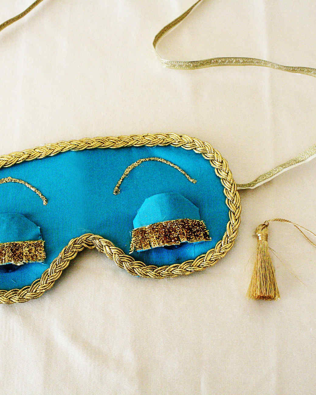 LastMinute Halloween Costume Five Holly Golightly Looks Martha Stewart