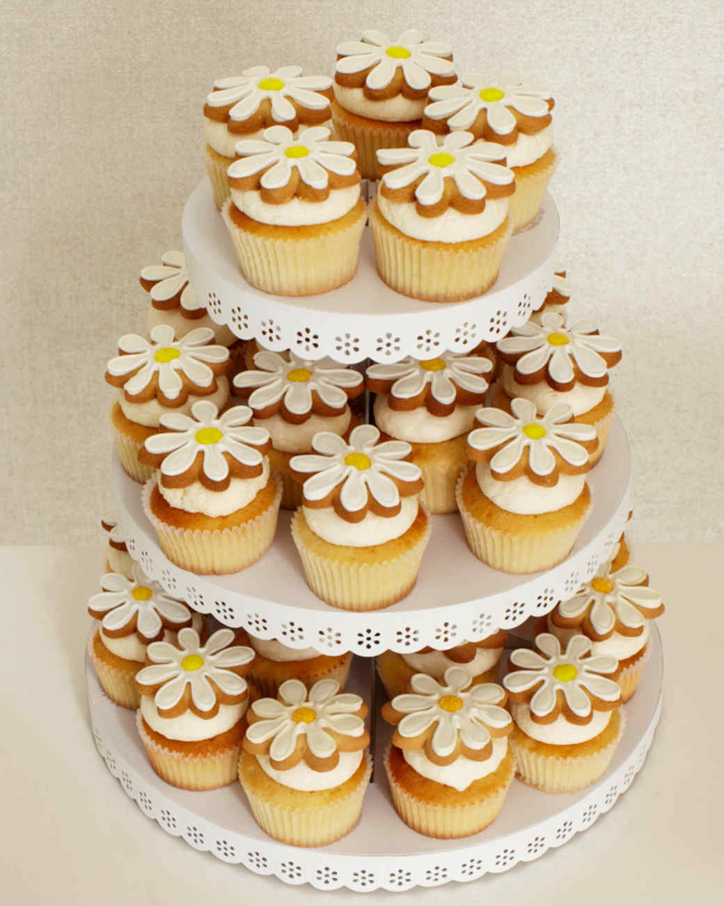Superb Daisy Baby Shower Part - 2: Martha Stewart