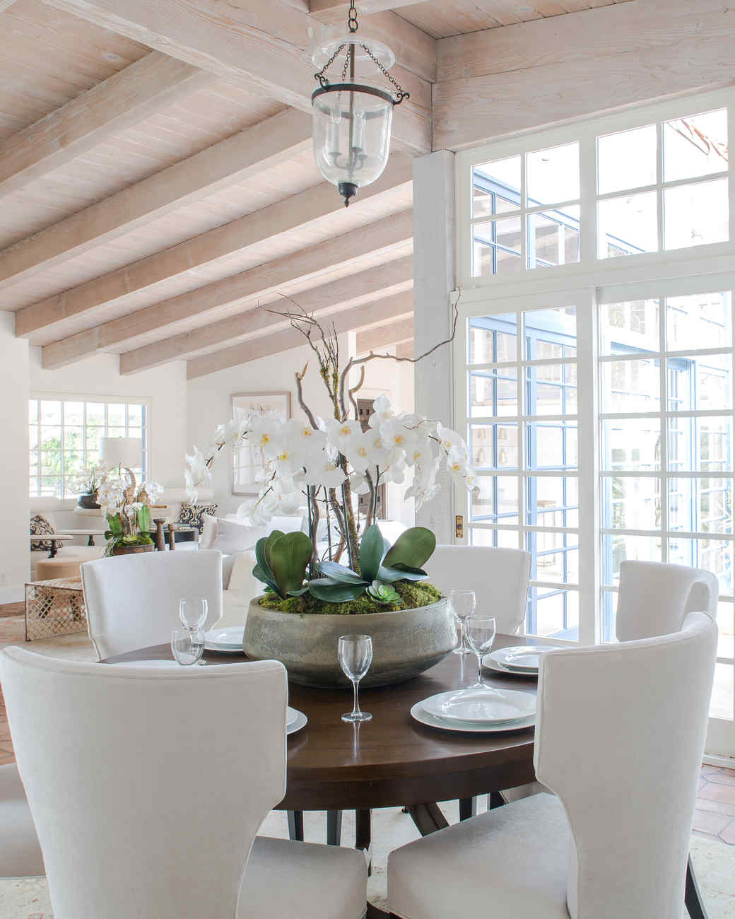 Decorated Dining Rooms : Feast Your Eyes: Gorgeous Dining Room Decorating Ideas ... / Collection by amber | snippets of design.