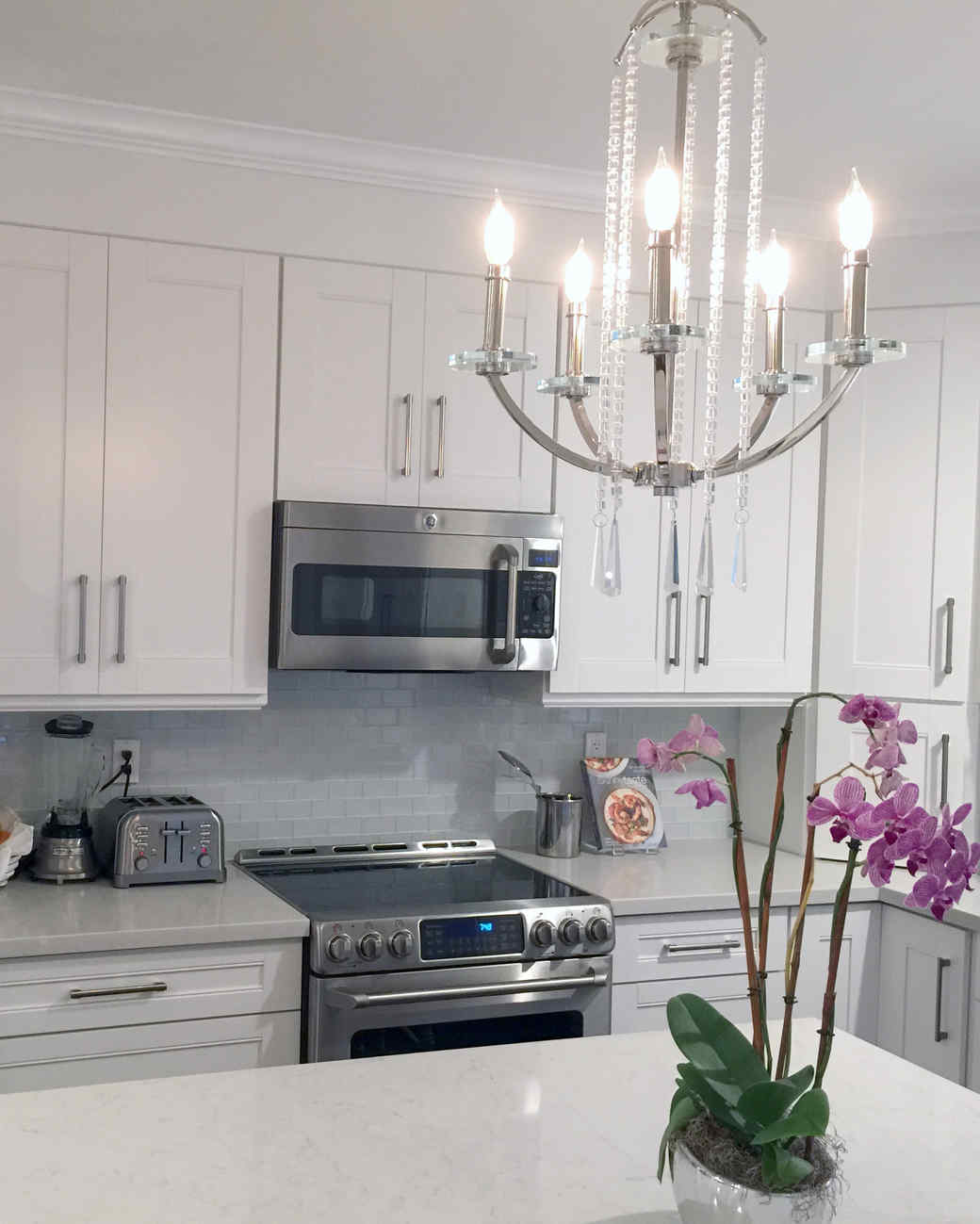 6 Bright Kitchen Lighting Ideas: See How New Fixtures ...