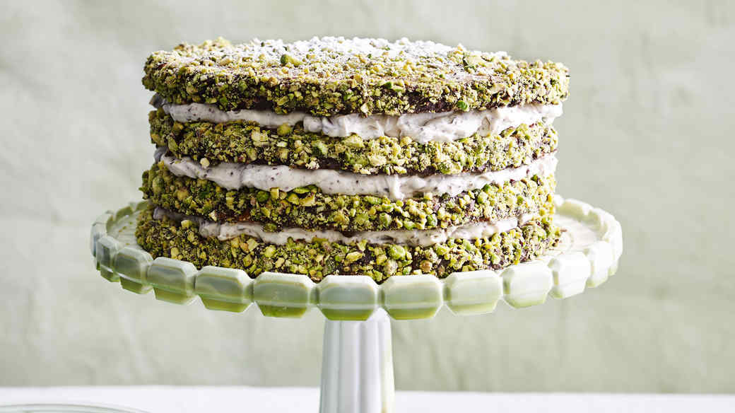 pistachio cannoli cake recipe