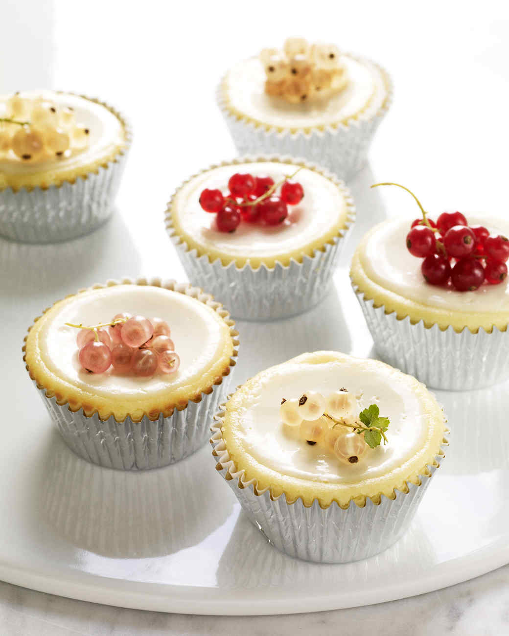 Devil S Food Cupcakes With Cream Cheese Frosting Devil S Food Cupcakes With Cream Cheese Frosting