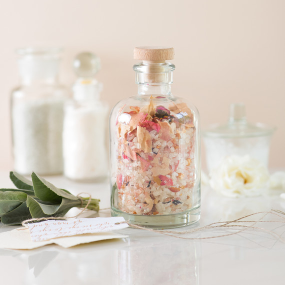 bath-salts.jpg (skyword:226204)