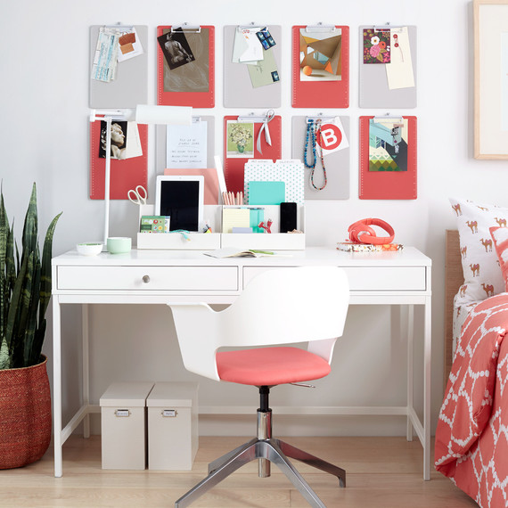 STAPLES CROP DESK STAPLES CROP DESK