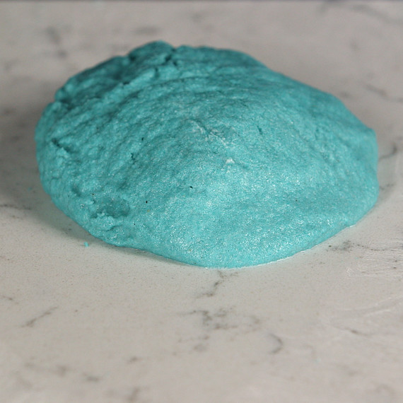 DIY colorful kinetic sand DIY colorful kinetic sand