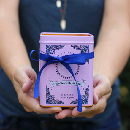 tea-tin-candle.jpg