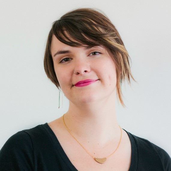 Erin-Dollar.jpg.jpg (skyword:193103)