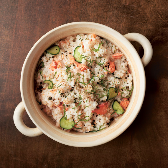 shiso rice beige bowl handles shiso rice beige bowl handles