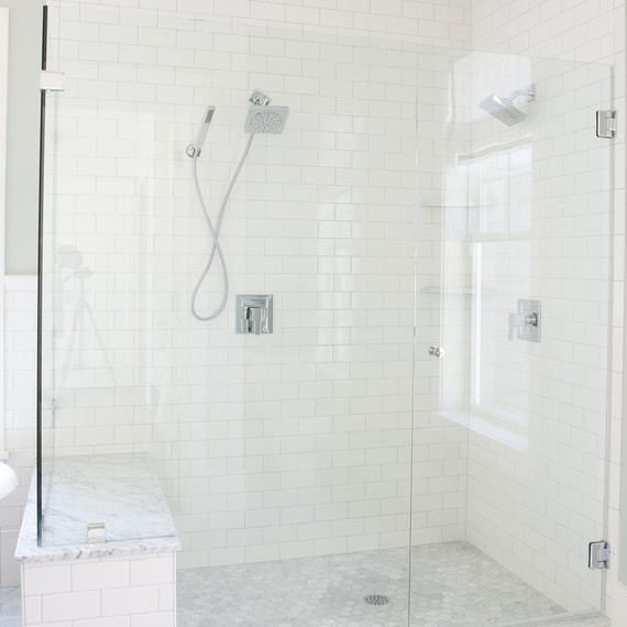 spa-shower-1016.jpg (skyword:349577)