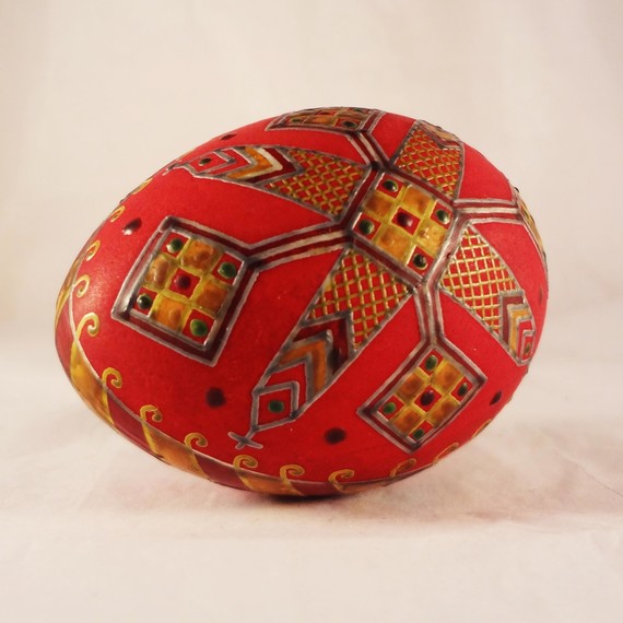 egg-red-wax-0215