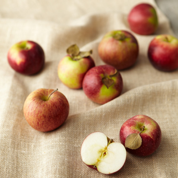bd106037_apples_3.jpg