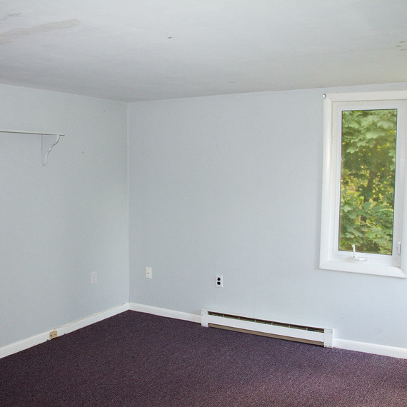 16a-BEDROOM-BEFORE.jpg (skyword:183530)