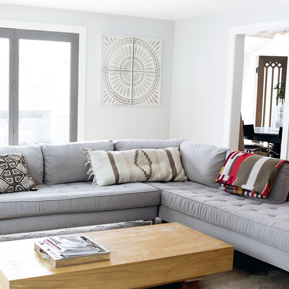 08-LIVINGROOM-AFTER.jpg (skyword:183513)