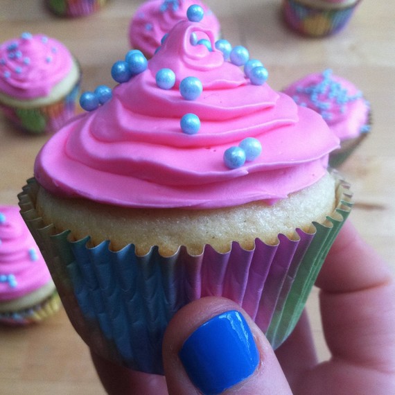 Cupcake Decorating