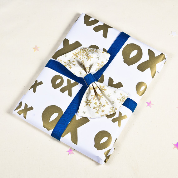 sew-fab-bow-1215-24.jpg (skyword:212934)