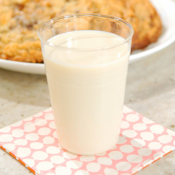 cereal-milk-mslb7028.jpg