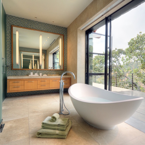 master-bathroom-1016.jpg (skyword:356968)