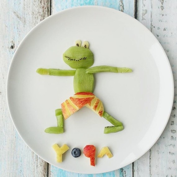 yoga-frog-3-0517
