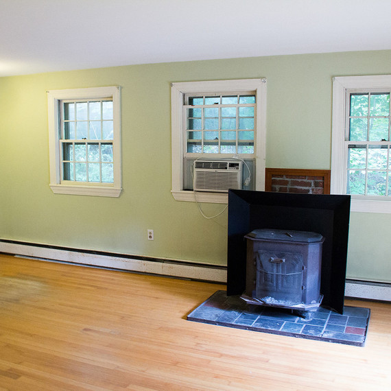 09a-LIVINGROOM-BEFORE.jpg (skyword:183515)