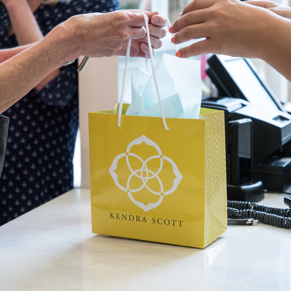 kendra-scott-bag-1216.jpg (skyword:373906)