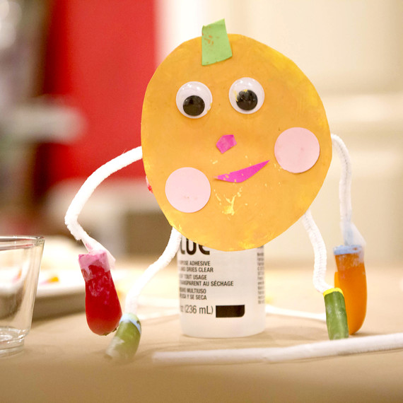kids-crafts-food-0216.jpg (skyword:226682)