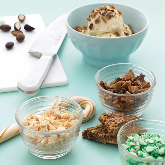 mld103022_0108_sundae.jpg