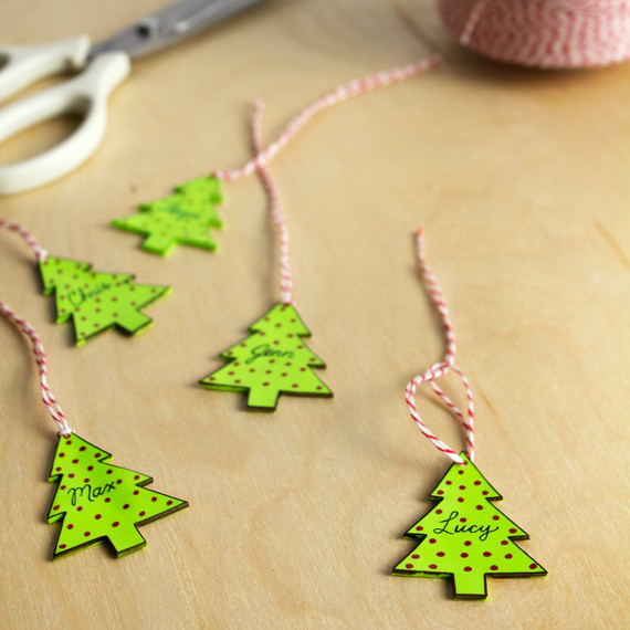 tree-wine-tag-05-1215.jpg