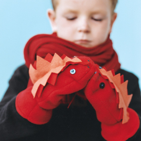 0206_kids_gtanimittens.jpg