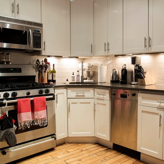aptbeforeafter-11-1015.jpg (skyword:192717)