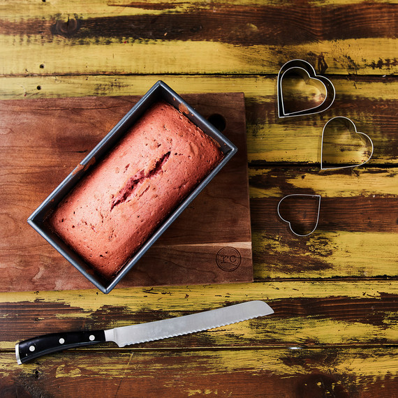 hidden-heart-cake-0055.jpg (skyword:223113)