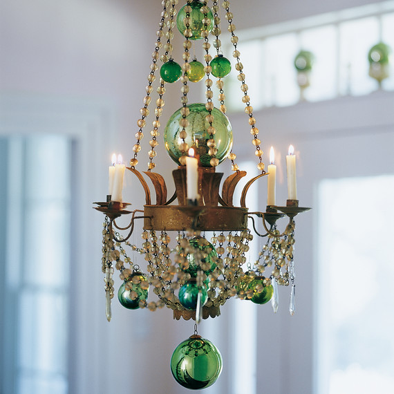 chandelier-02-mla102543.jpg