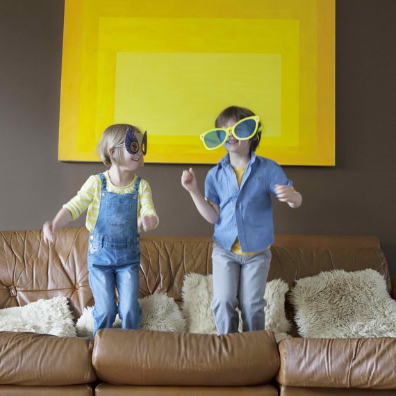 kids jumping on couch kids jumping on couch