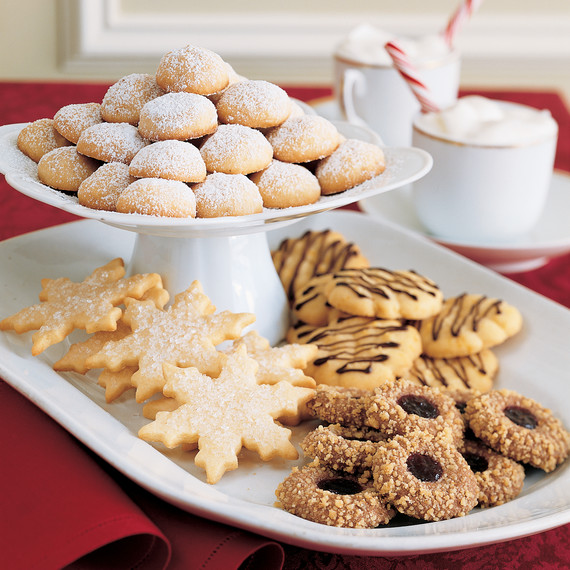 ml1203_1203_hol_cookies.jpg