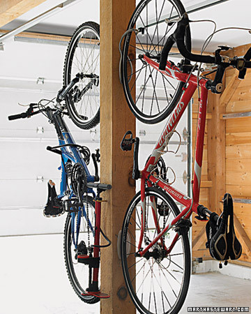 mld102980_0607_bikerack.jpg