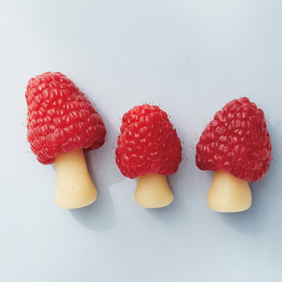 raspberries-020-d111566.jpg