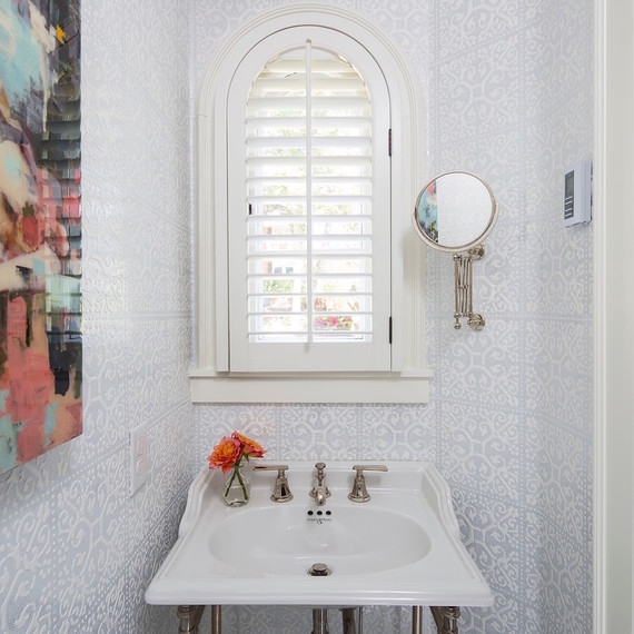 wallpaper-bathroom-1016.jpg (skyword:356935)