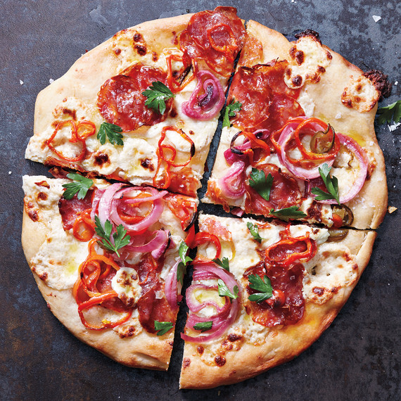 white-pizza-172-d112100.jpg